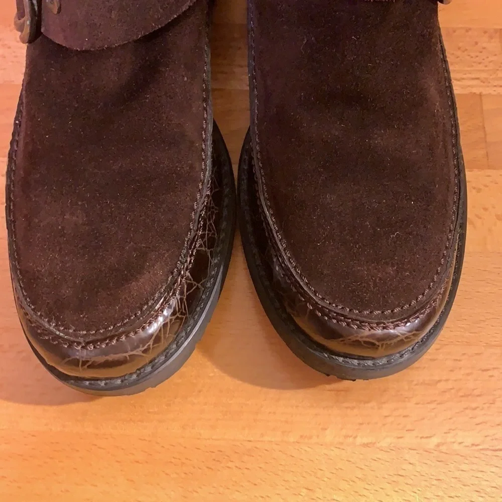 Stuart Weitzman Suede Fur Lined Short Boots 8